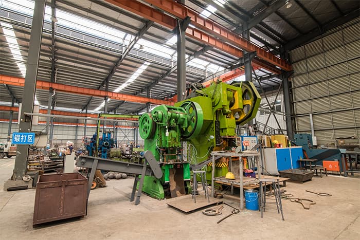 陕西网架配件-锥头加工车间